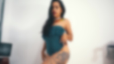 Brunette Escort in Buffalo New York