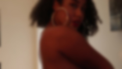 Ebony Escort in Roseville California