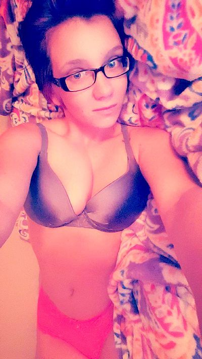 Suzie Delight - Escort Girl from Charlotte North Carolina